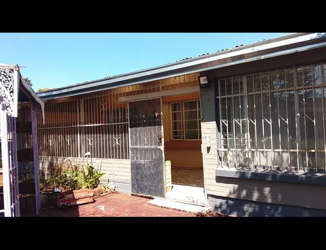 3 BEDROOM HOUSE FOR SALE IN HOMELAKE